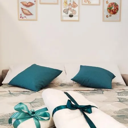 Liv It - Guest House Bari Exterior photo