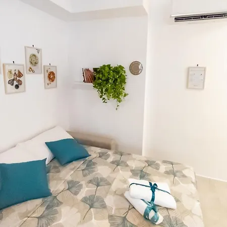 Liv It - Guest House Bari Exterior photo